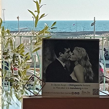 Апартаменти Rome Sea Лідо-ді-Остія Екстер'єр фото