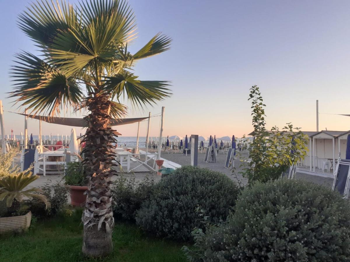 Апартаменти Rome Sea Лідо-ді-Остія Екстер'єр фото