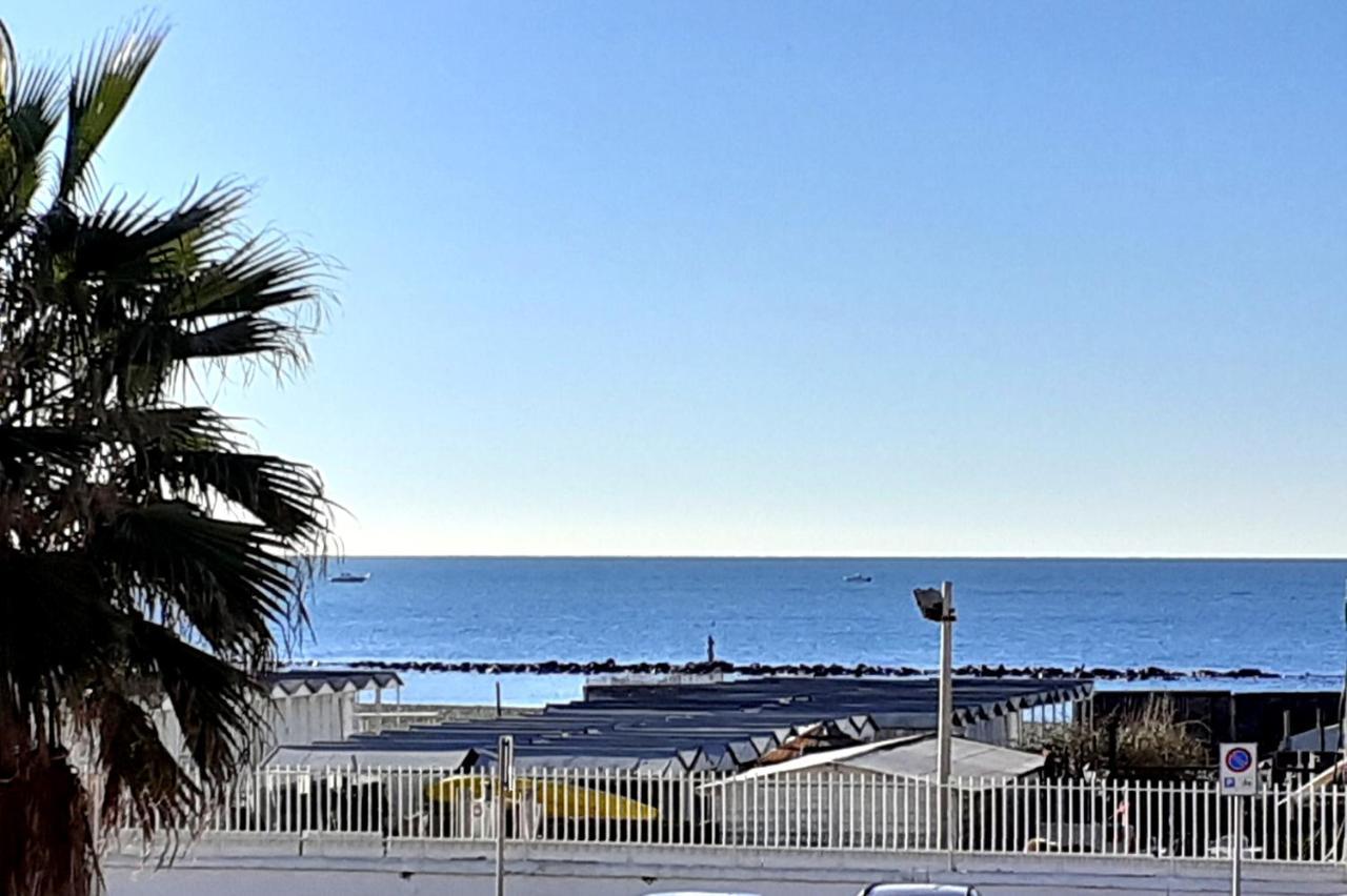 Апартаменти Rome Sea Лідо-ді-Остія Екстер'єр фото